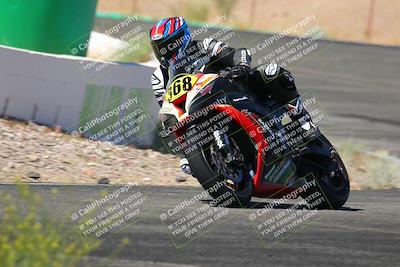 media/Jun-04-2022-WERA (Sat) [[b852bbbd55]]/Practice Races/5-750cc and up novices/